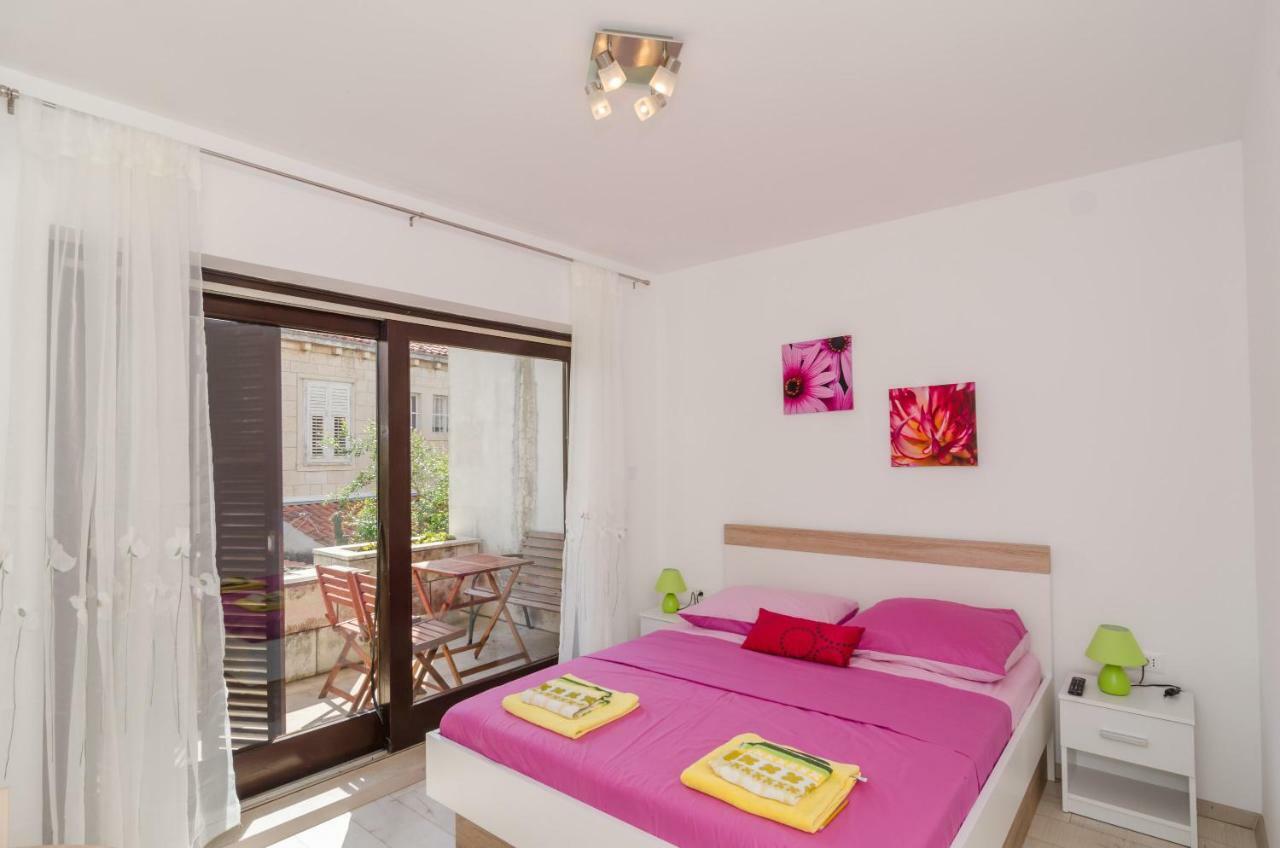 Eva Apartment *
