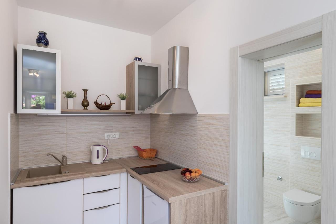 Eva Apartment *