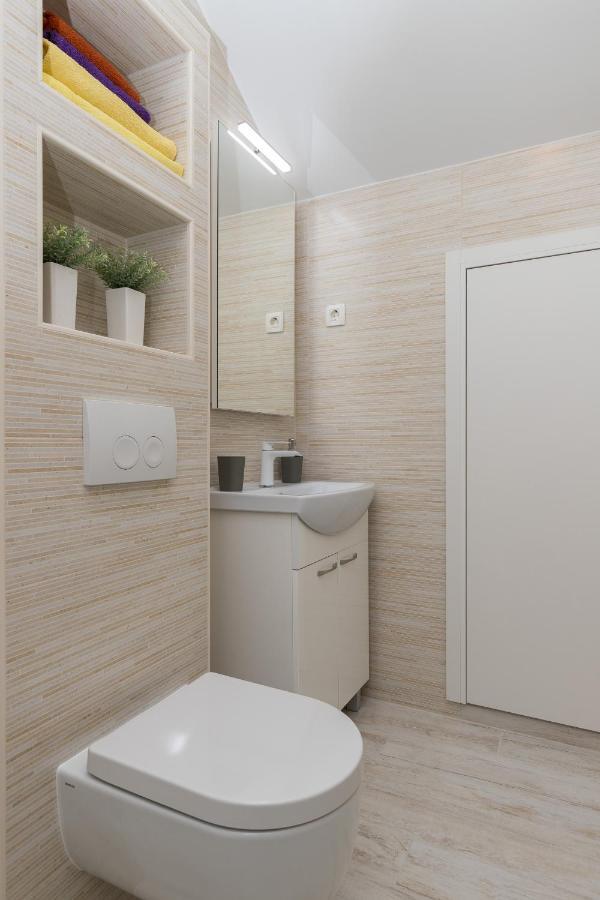 Eva Apartment *